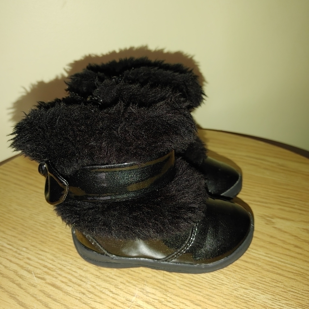 Zara Baby Boot size 20/3.5 black